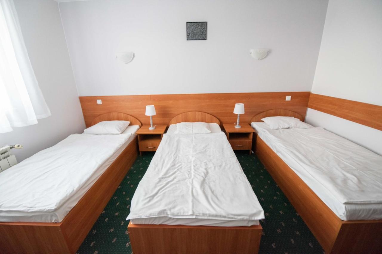 Hotel Reg Benz Mielec Exterior foto
